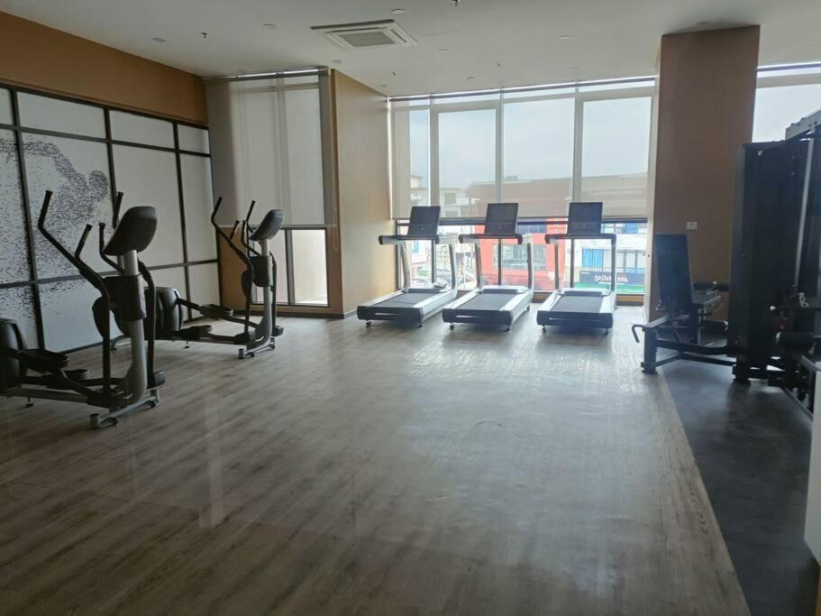 Sky Trees 4 Guests High Floor Nflix Hbo Disney Garden View A1801 조호르 바루 외부 사진
